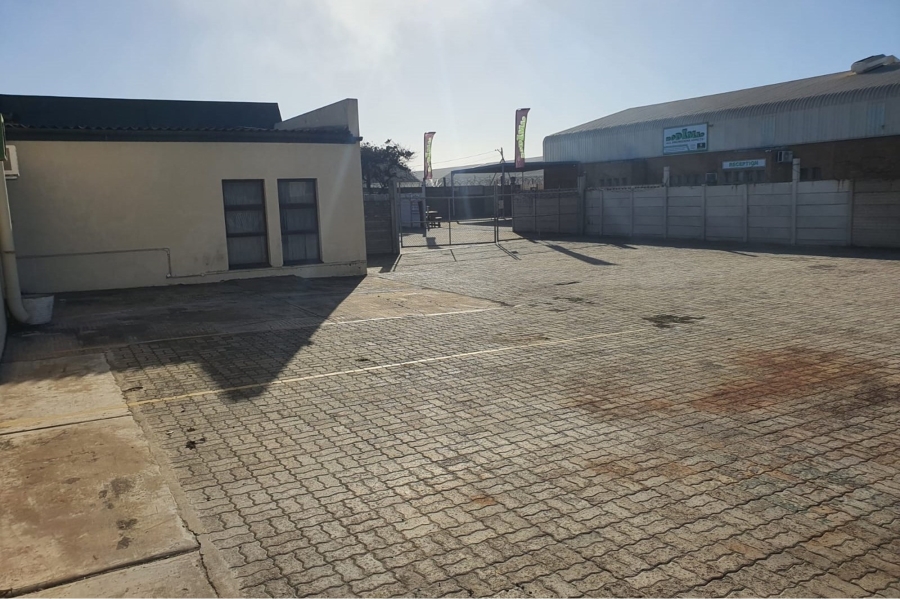 To Let commercial Property for Rent in Deal Party Eastern Cape